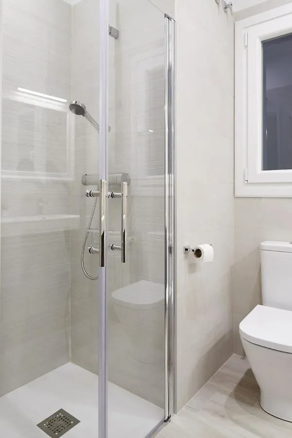 Always Easy I Tabakalera Apartment San Sebastian 0*,